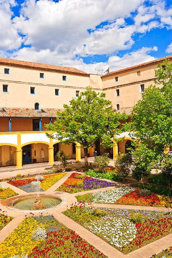 Joli Mazet Provençal de Camargue Vila Arles Exterior foto